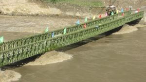 Ponte in acciaio